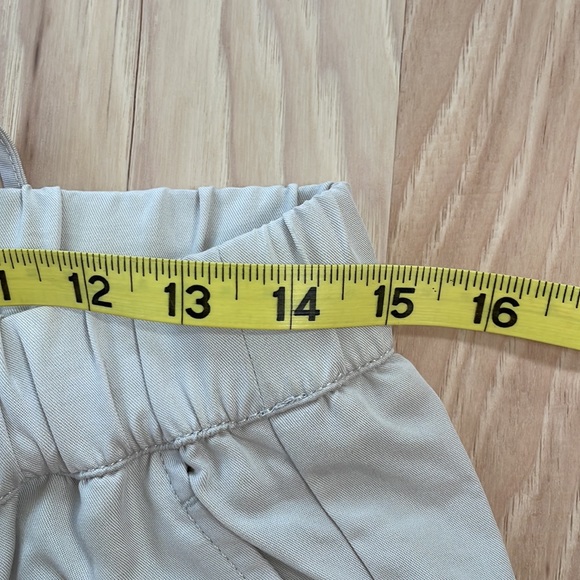 Banana Republic Super Soft Cargo Jogger - Transition Cream - Small. NWOT - Picture 8 of 10